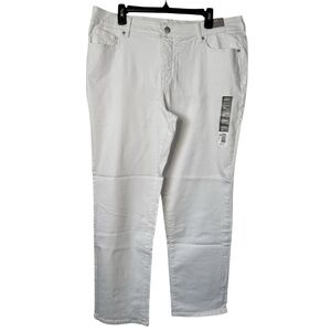 Falls Creek Straight Denim - White